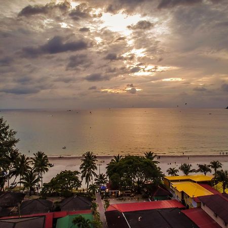 Langkapuri Resort Langkawi Pantai Cenang  Bagian luar foto